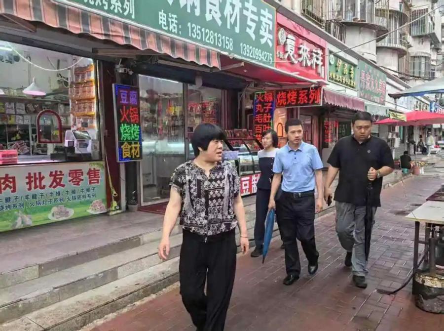宫丽艳.jpg